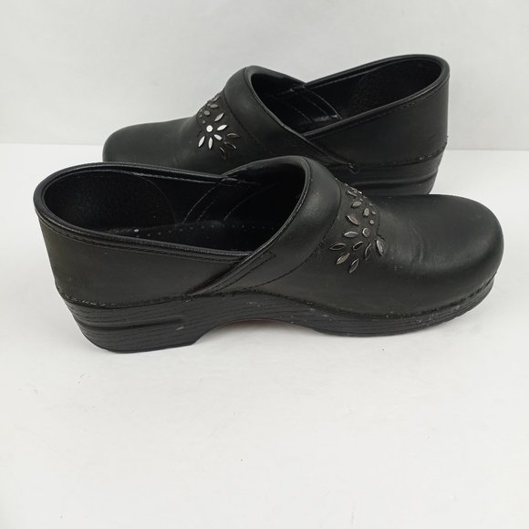 Dansko Black Oiled Patricia Clogs EU 41 - Picture 1 of 15
